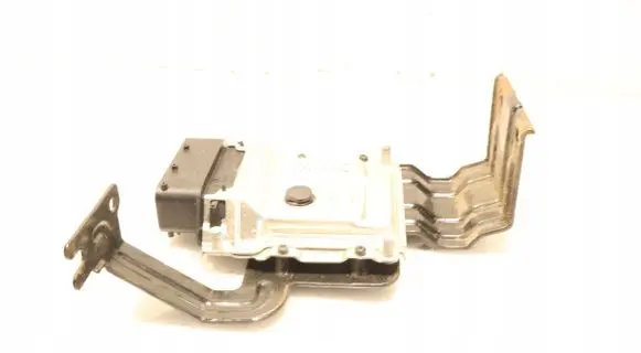 Hyundai i20 (PB PBT) Engine control unit/module ECU 39111-03700