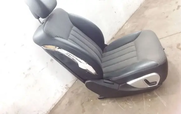 Front passenger seat