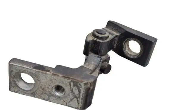 Audi A4 S4 B7 8E 8H Rear door upper hinge 8E0831402A
