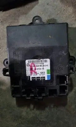Mercedes-Benz A W169 Other control units/modules A1698205046
