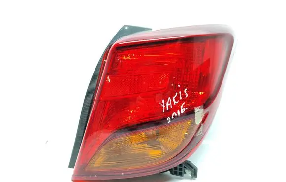 Toyota Yaris Rear/tail lights