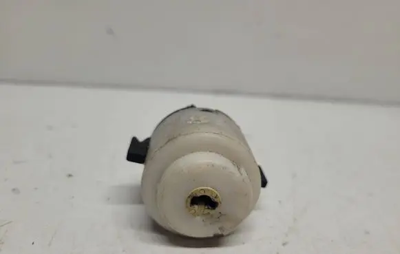 Volkswagen Golf IV Ignition lock contact 4B0905849