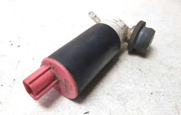 Toyota Corolla Verso AR10 Windscreen/windshield washer pump 