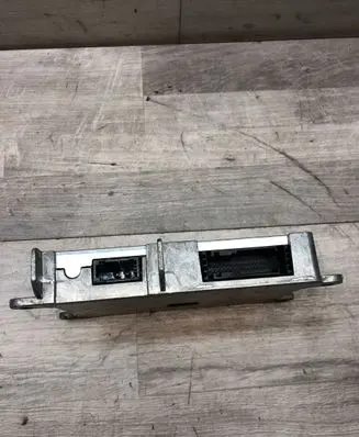 Mercedes-Benz E W211 Bluetooth control unit module A2118705526 UH06MM01CB DM70813159