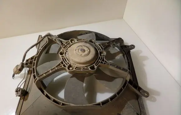 Volvo S40, V40 Fan set 8240213