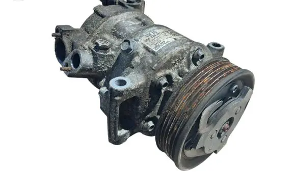 Volkswagen Crafter Air conditioning (A/C) compressor (pump) 5Q0820803M 005884117B5
