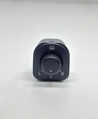 Volkswagen Golf Plus Wing mirror switch 1K0959565H 008701S