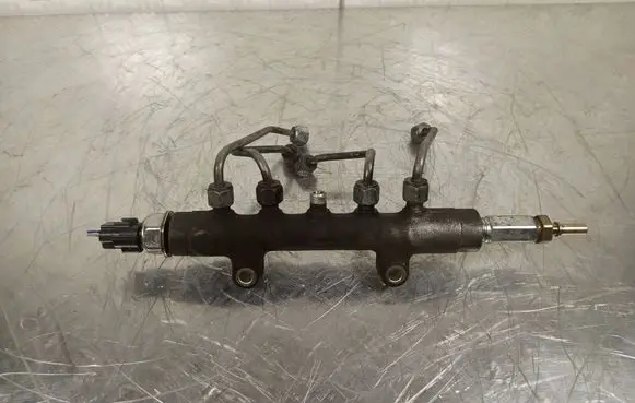 Ford Transit Fuel main line pipe listwawtryskowa
