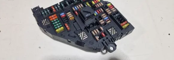 BMW 7 F01 F02 F03 F04 Fuse module 915132203
