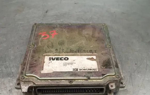Iveco Daily 3rd gen Engine control unit/module ECU 98478147 LTPEA9607A