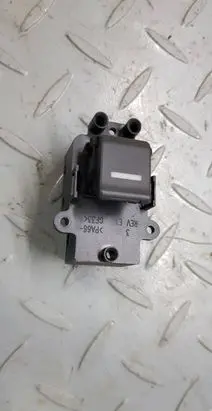Honda Ridgeline I Quarter vent window switch 