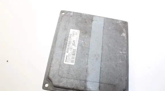 Ford Fiesta Engine control unit/module 6S6112A650FH S120977315H