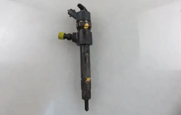 Fiat Croma Fuel injector 0445110244