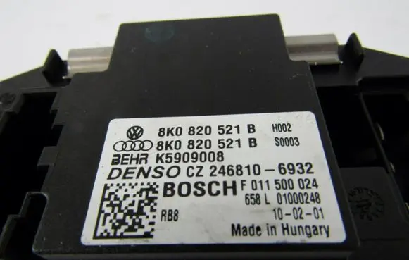 Audi A4 S4 B8 8K Heater blower fan relay 8K0820521B