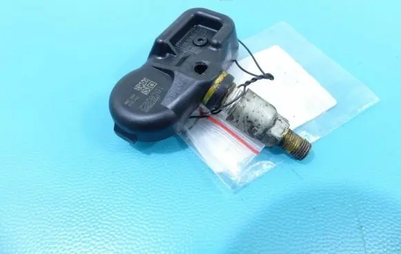 Toyota Yaris Tire pressure sensor PMV-C210 IMPRK1289730