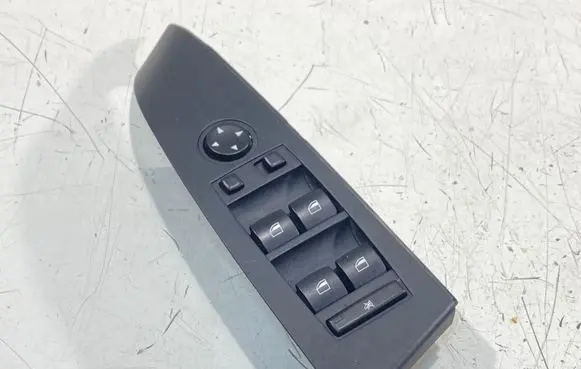 BMW 5 E60 E61 Electric window control switch 391541SW03 6951909 06W24E03