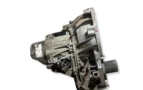 Nissan Note (E11) Manual 5 speed gearbox 8200247902