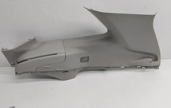 Subaru Forester SK (D)pillar trim (top) 64707SJ000
