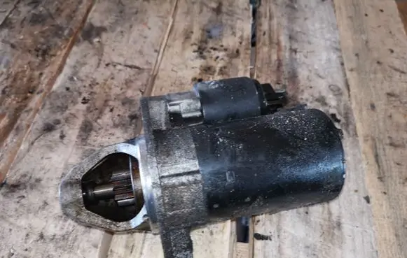 Mercedes-Benz CLK A209 C209 Starter motor
