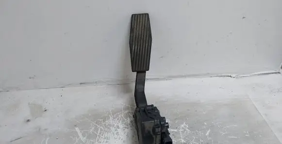 Opel Signum Accelerator throttle pedal 6PV00832200 9186724