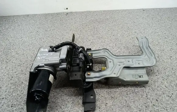 Honda Accord Shock absorber/damper mounting bracket
