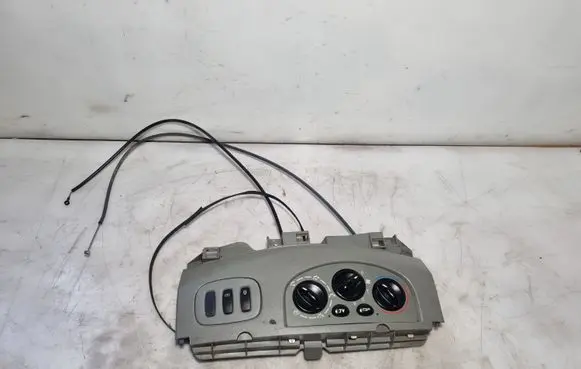 Nissan Primastar Climate control unit 8200004605