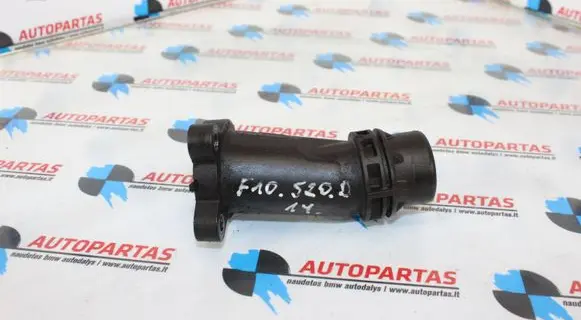 BMW 5 F10 F11 Engine coolant pipe/hose 147267 14726710 8511205