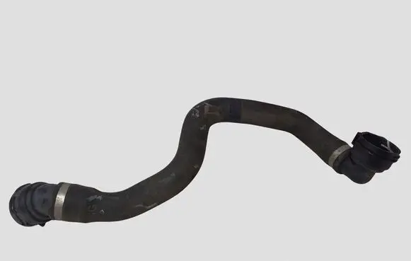 Volvo V40 Engine coolant pipe/hose 31319310