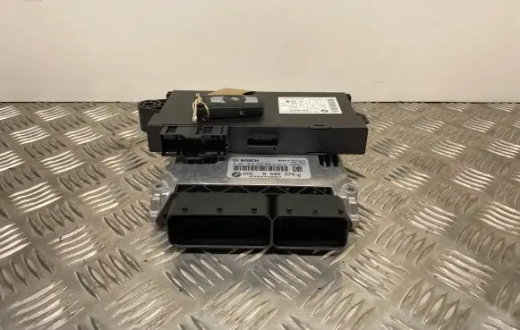 BMW 3 E90 E91 Engine ECU kit and lock set 8506375 9147226 2091400048