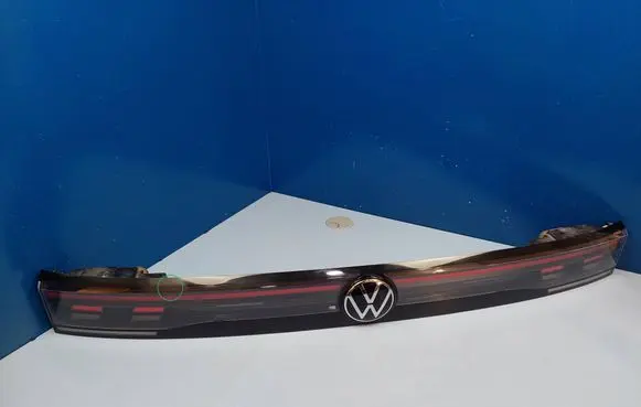 Volkswagen Tiguan Tailgate rear/tail lights 571945307C