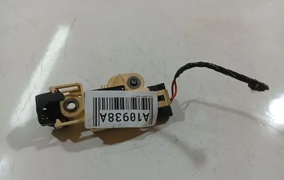 Opel Zafira B Airbag deployment crash/impact sensor 13251078
