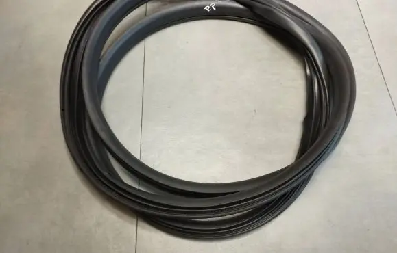Volkswagen Amarok II Front door rubber seal 2HJ837912D