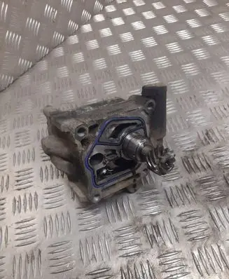 Ford Mondeo MK II Oil pump 91FF6600