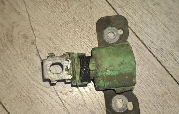 Renault Megane IV Muffler mount bracket/holder 8200310007
