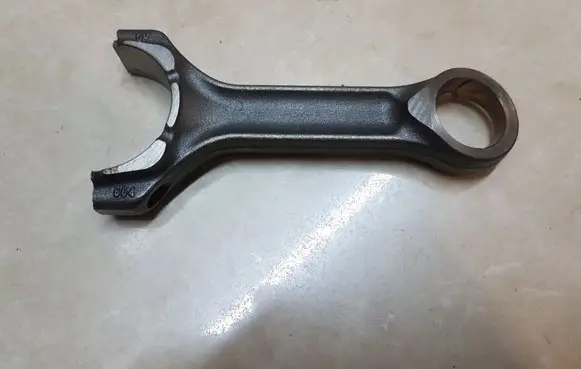 Opel Insignia A Connecting rod/conrod 