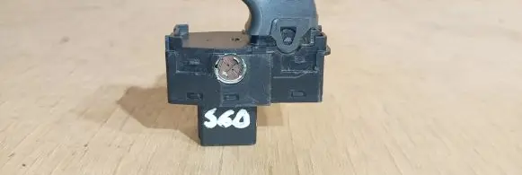Volvo S60 Electric window control switch 9472275 01W292 4970