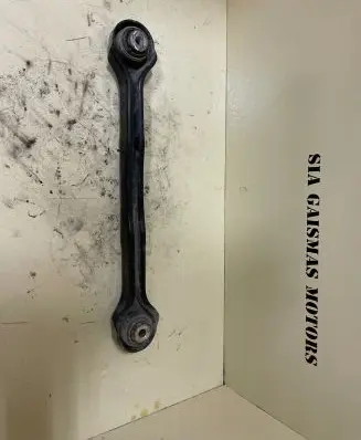 BMW 1 E81 E87 Rear control arm 6763471