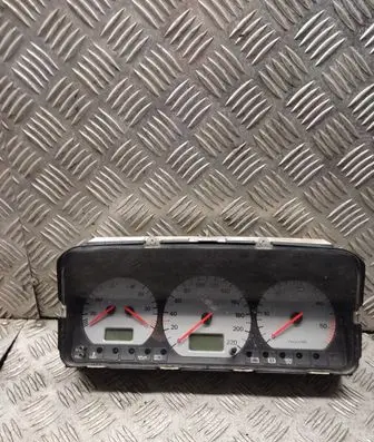 Volkswagen PASSAT B4 Speedometer (instrument cluster) 3a0919861f