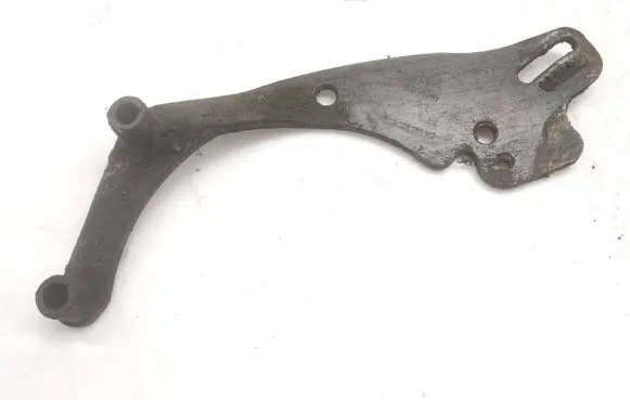 Volkswagen Caddy Engine mounting bracket 028260912