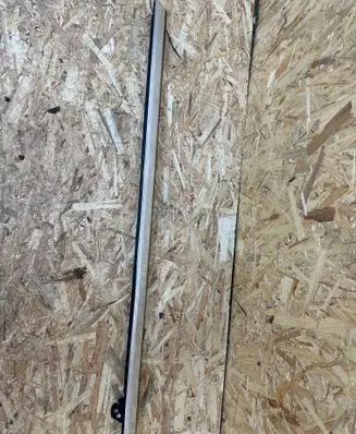 Front door glass trim molding