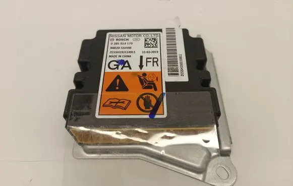 Nissan Leaf I (ZE0) Airbag control unit/module 0285014170