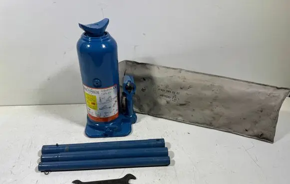 Mercedes-Benz Sprinter W907 W910 Lift Jack A9045800018 A9015850001 D74363
