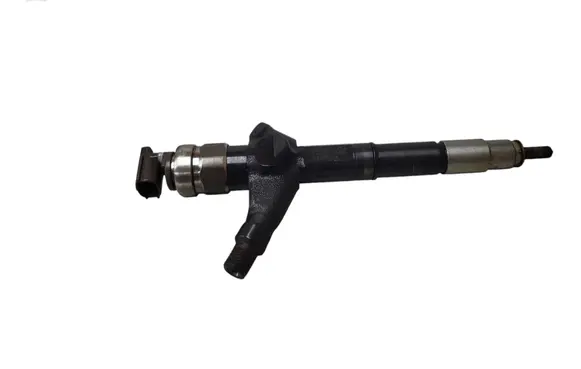 Nissan X-Trail T30 Fuel injector 16600ES60A