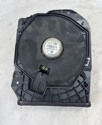 BMW 1 F20 F21 Subwoofer speaker 18820010 430407861871 9210147