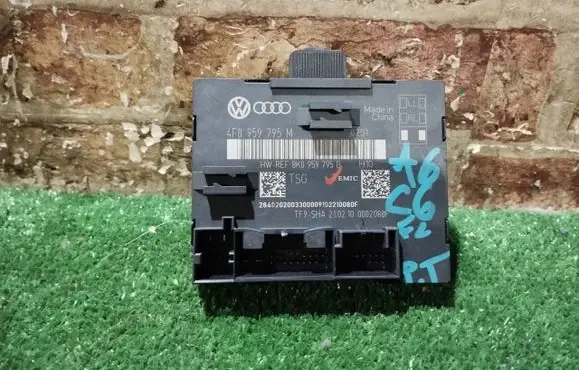 Audi A6 S6 C6 4F Door control unit/module