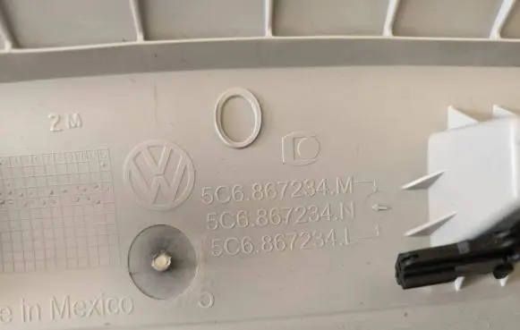 Volkswagen Jetta VI (A) pillar trim 5C6867234N 5C6867234L