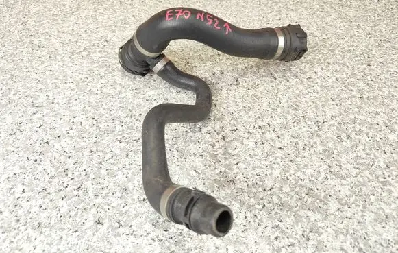 BMW X5 E70 Engine coolant pipe/hose 7593490