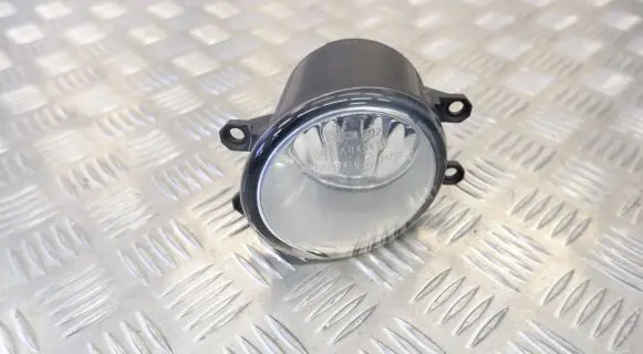 Lexus GS 250 350 300H 450H Front fog light 812200D042