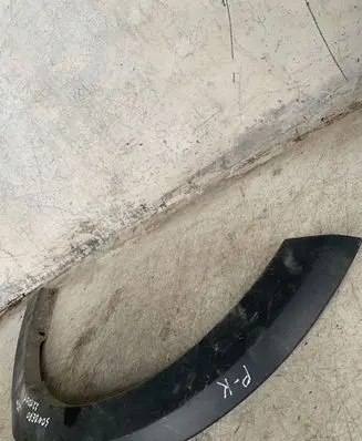 Dacia Sandero II Fender trim (molding)