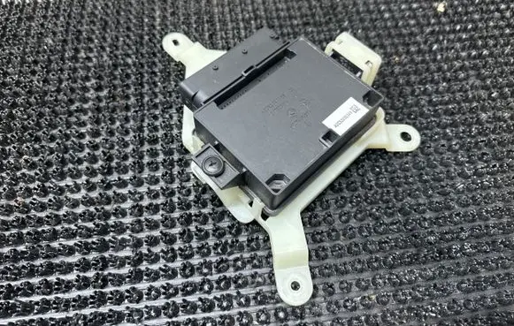 Volvo V60 Hand brake control module A2C53282565 A2C53296349